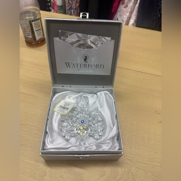 Waterford Crystal Snowflake Wishes Series Ornament  2013 EUC - Picture 1 of 5
